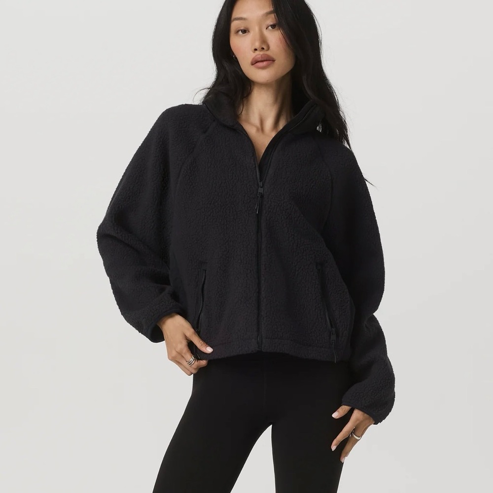 VUORI ALPINE JACKET